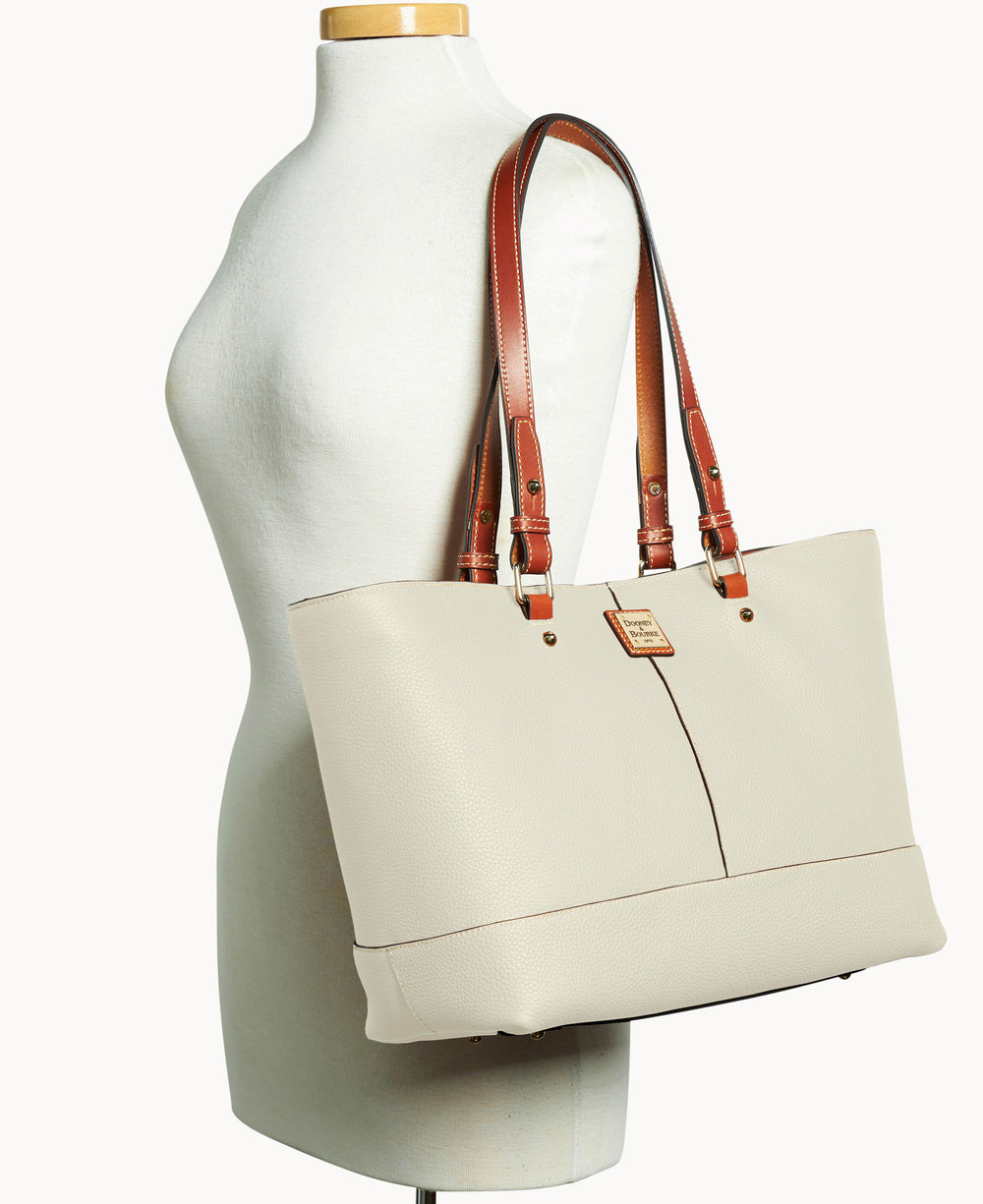 B2565G_AWWHPATN_ALT4