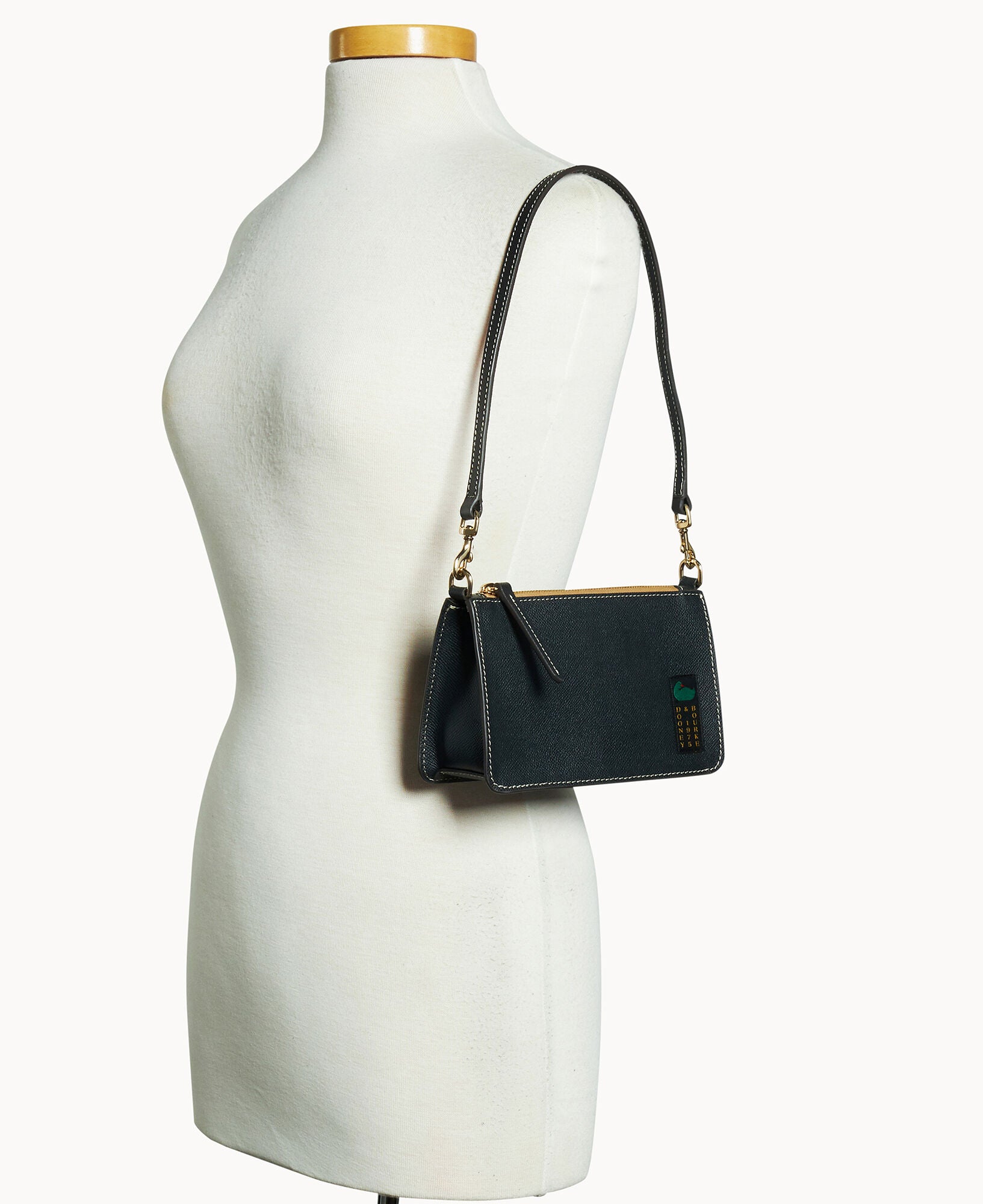 Alpine Demi 20 – Dooney & Bourke