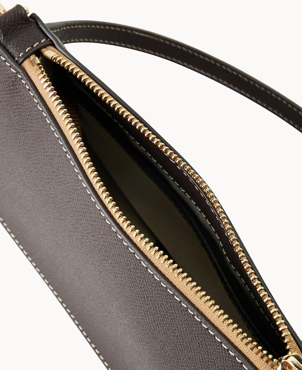 B2569G_AJBMAJBM_ALT2