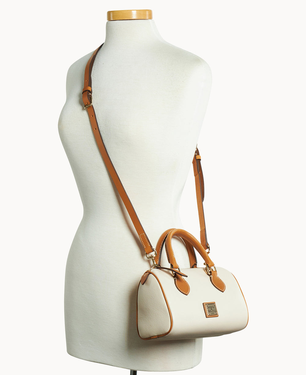 B2573G_UGBEPACM_ALT4