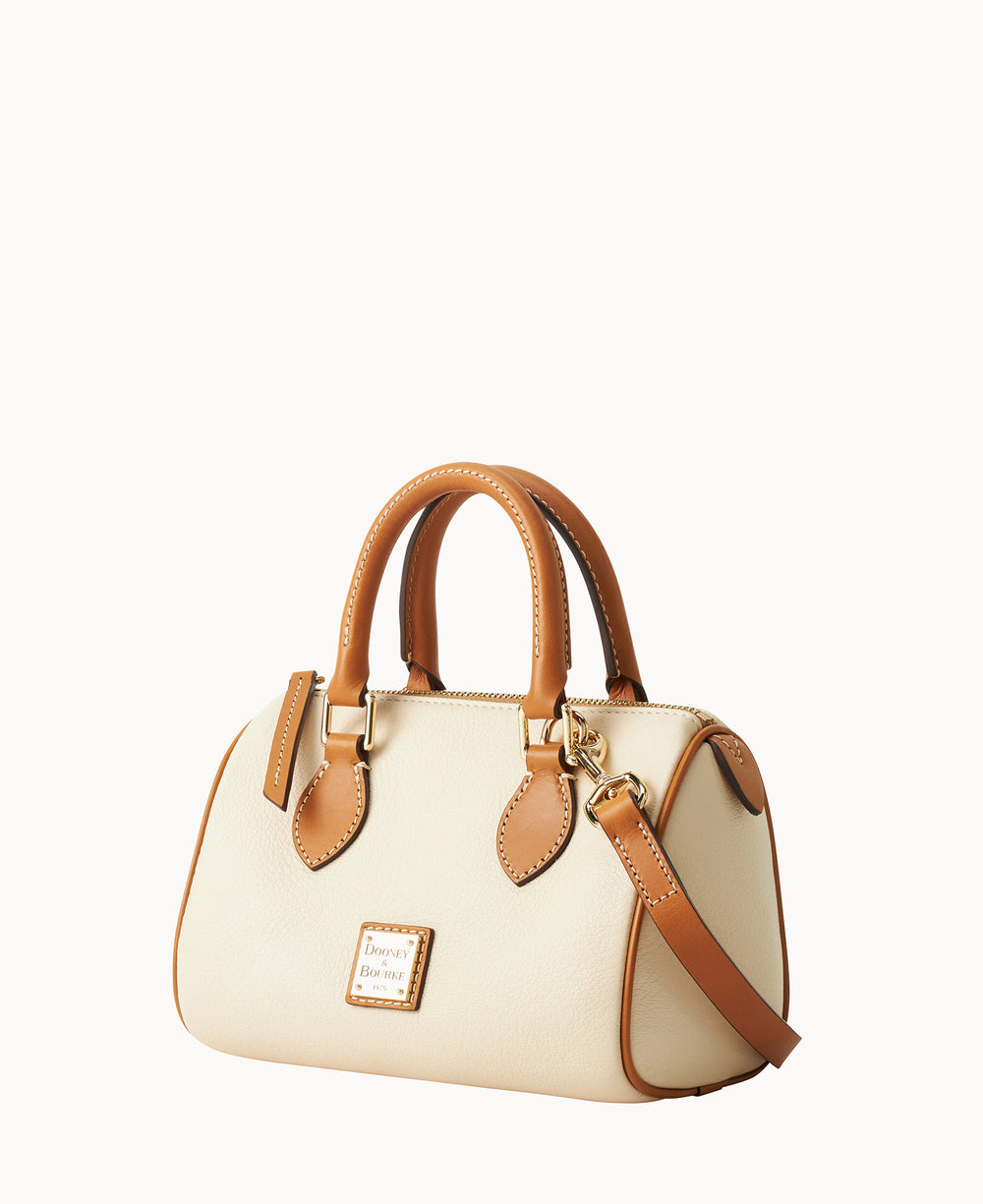 B2573G_UGCCPACM_ALT1