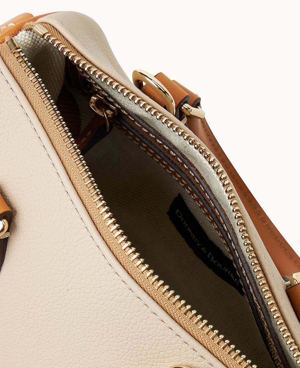 B2573G_UGSDPACM_ALT2