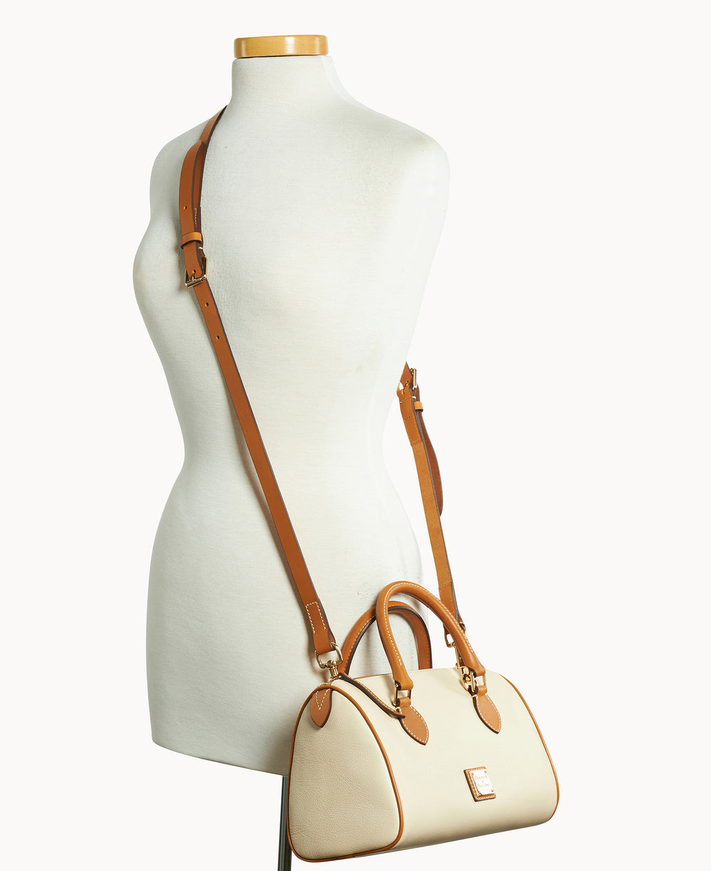 B2574G_UGCCPACM_ALT4