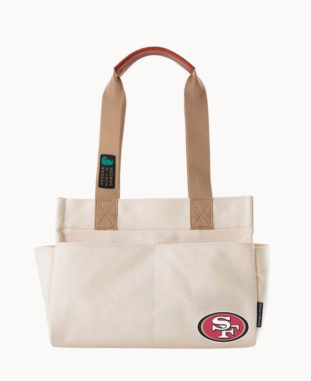 B2579G_CNNAPATN49ER