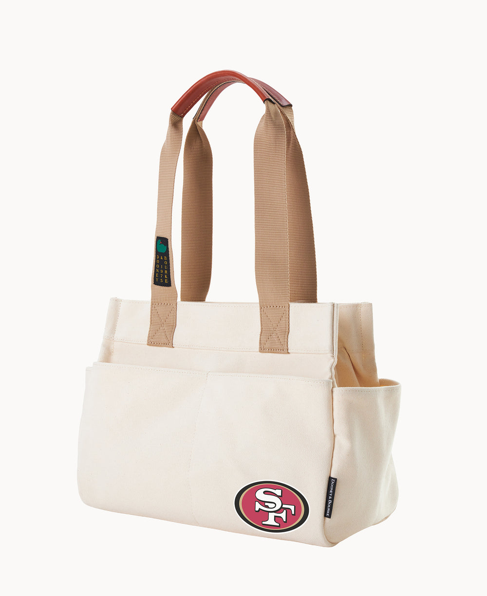 B2579G_CNNAPATN49ER_ALT1