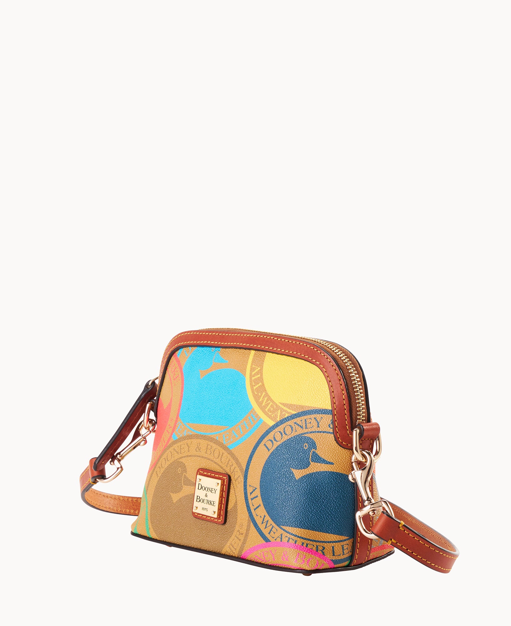 Passport Domed Crossbody 18 – Dooney & Bourke