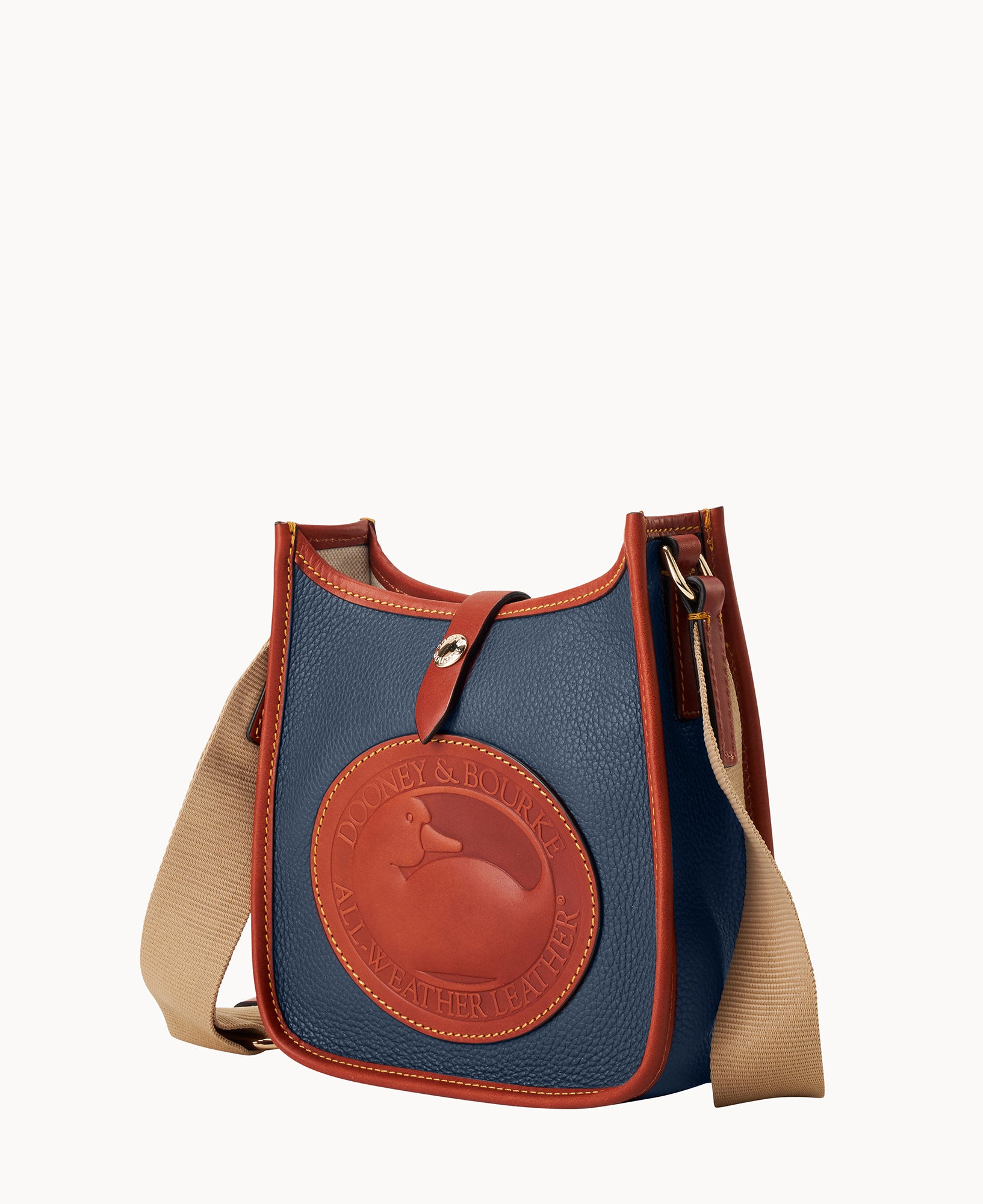 Heritage Messenger 20 – Dooney & Bourke