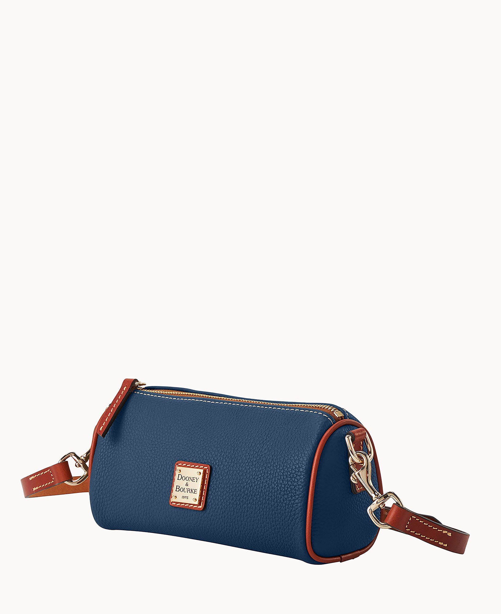 Pebble Grain Barrel Crossbody 20 – Dooney & Bourke
