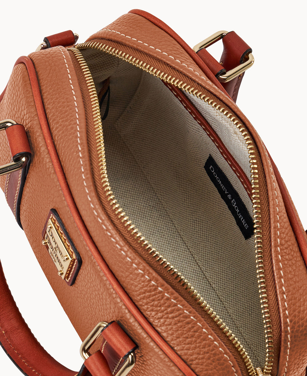 B2624G_AWCAPATN_ALT2