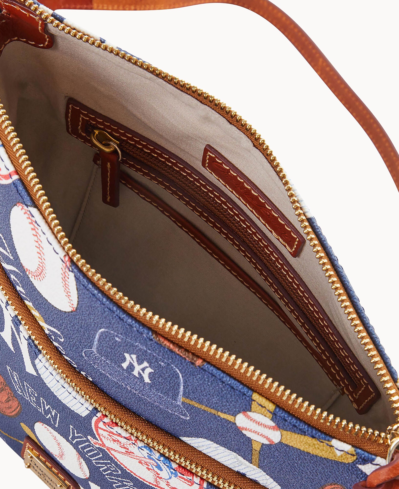 MLB Yankees Crossbody – Dooney & Bourke
