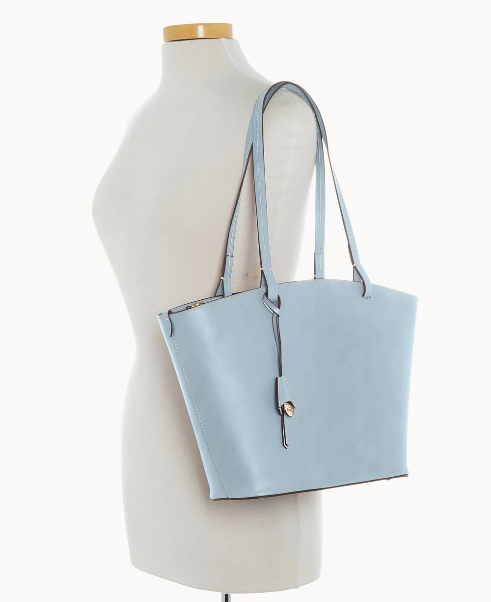 B7590G_TVAQTVAQ_ALT4