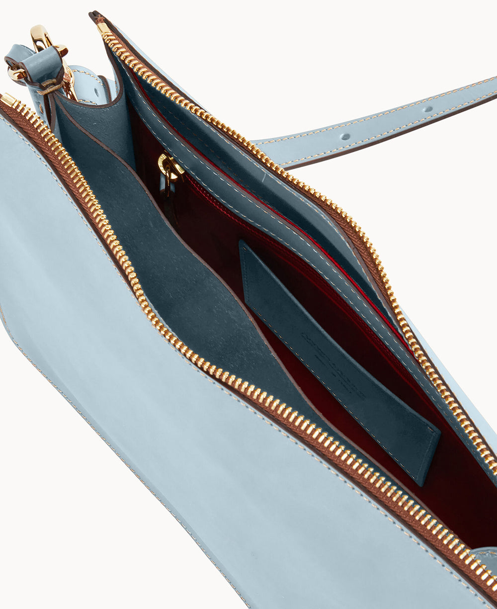 B7595G_TVAQTVAQ_ALT2