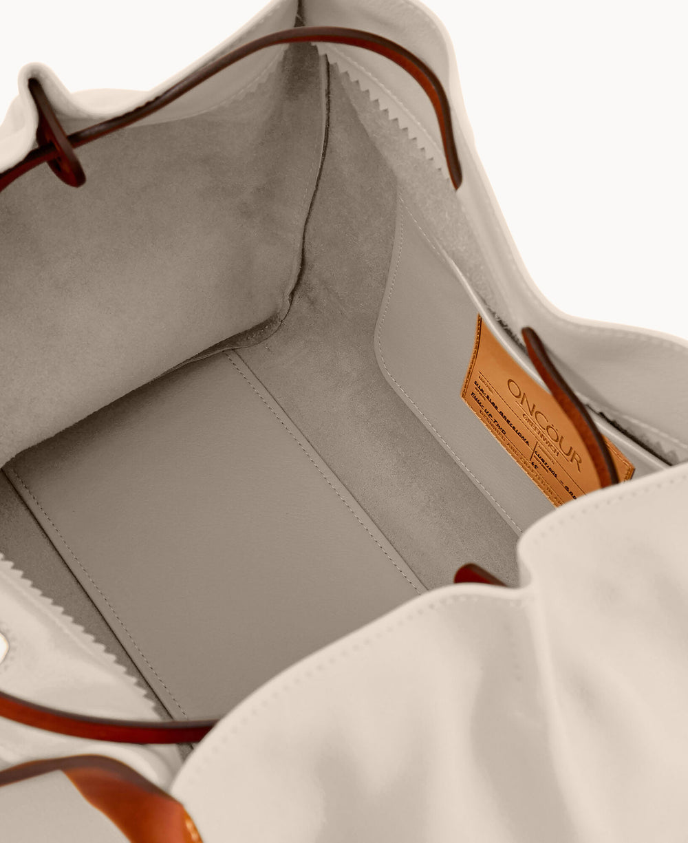 B9109N_5LJYPATNONCR_ALT3