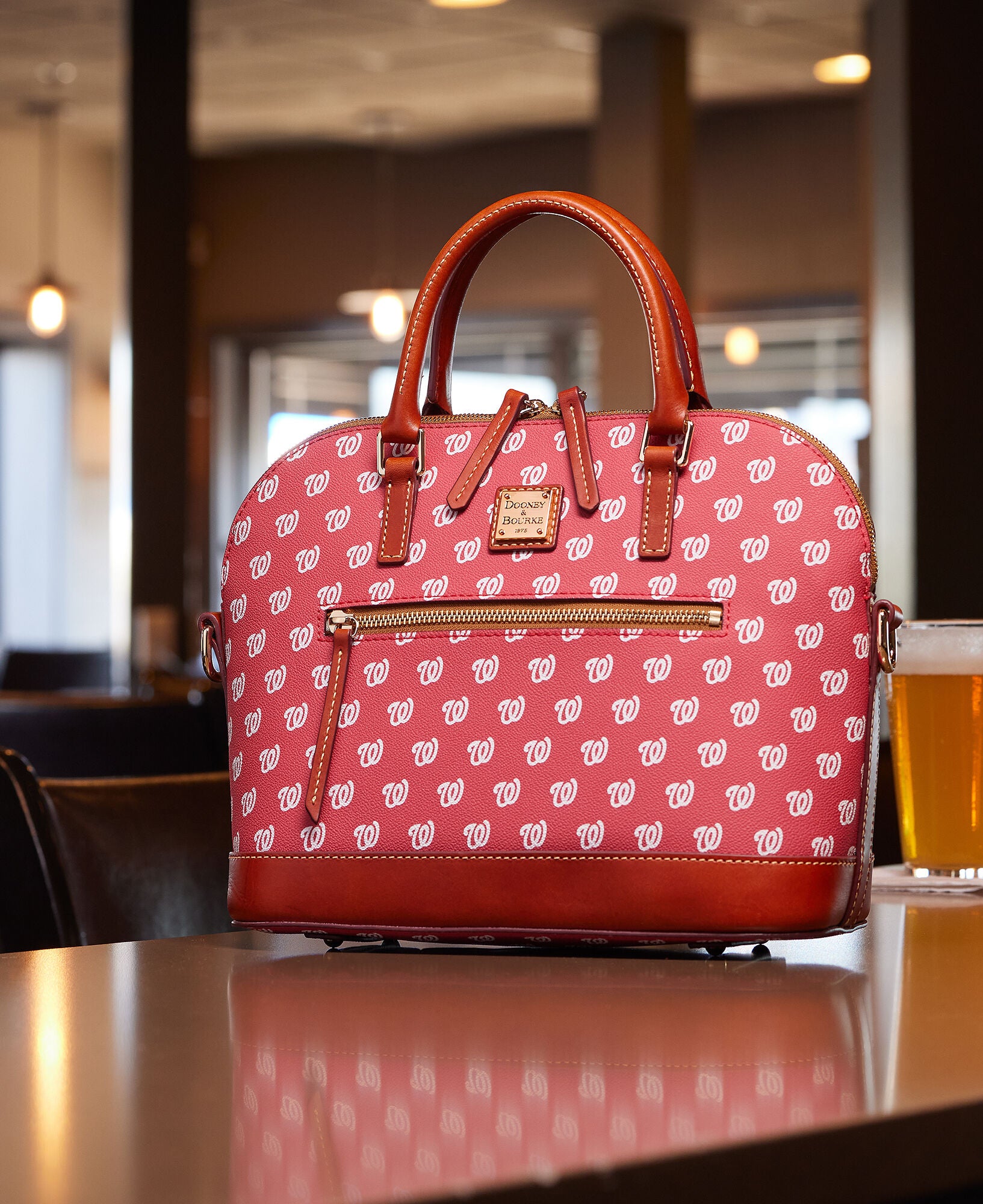 美品 DOONEY&BOURKE ハンドバッグ サッチェルバッグ 美品 DOONEY&BOURKE ハンドバッグ サッチェルバッグ