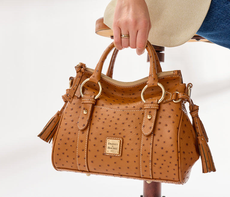 ドゥーニー＆バーク Dooney & Bourke | Iconic American Leather Goods