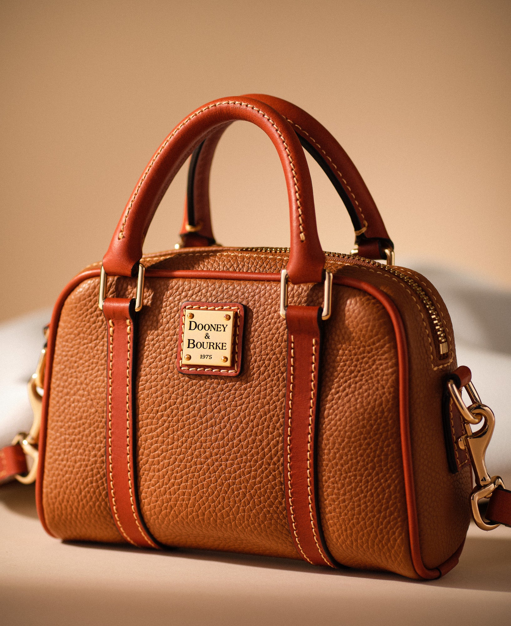 Pebble Grain Satchel 20 – Dooney & Bourke