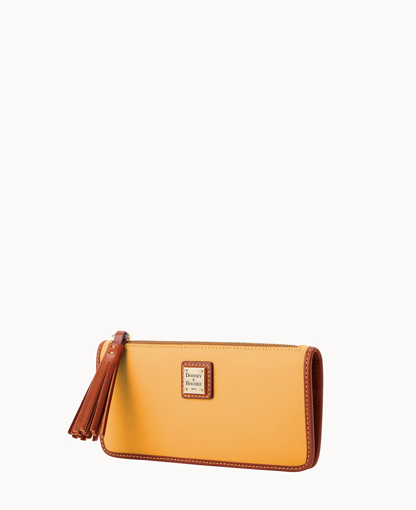 Kirby Tatum Wristlet – Dooney & Bourke