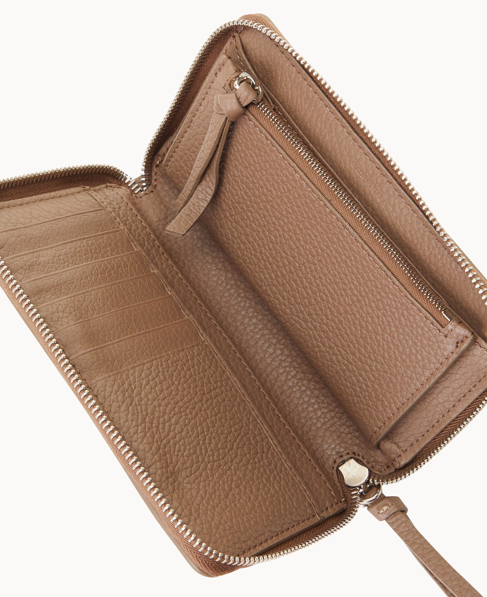 Henrys Zip Around Wristlet – Dooney & Bourke