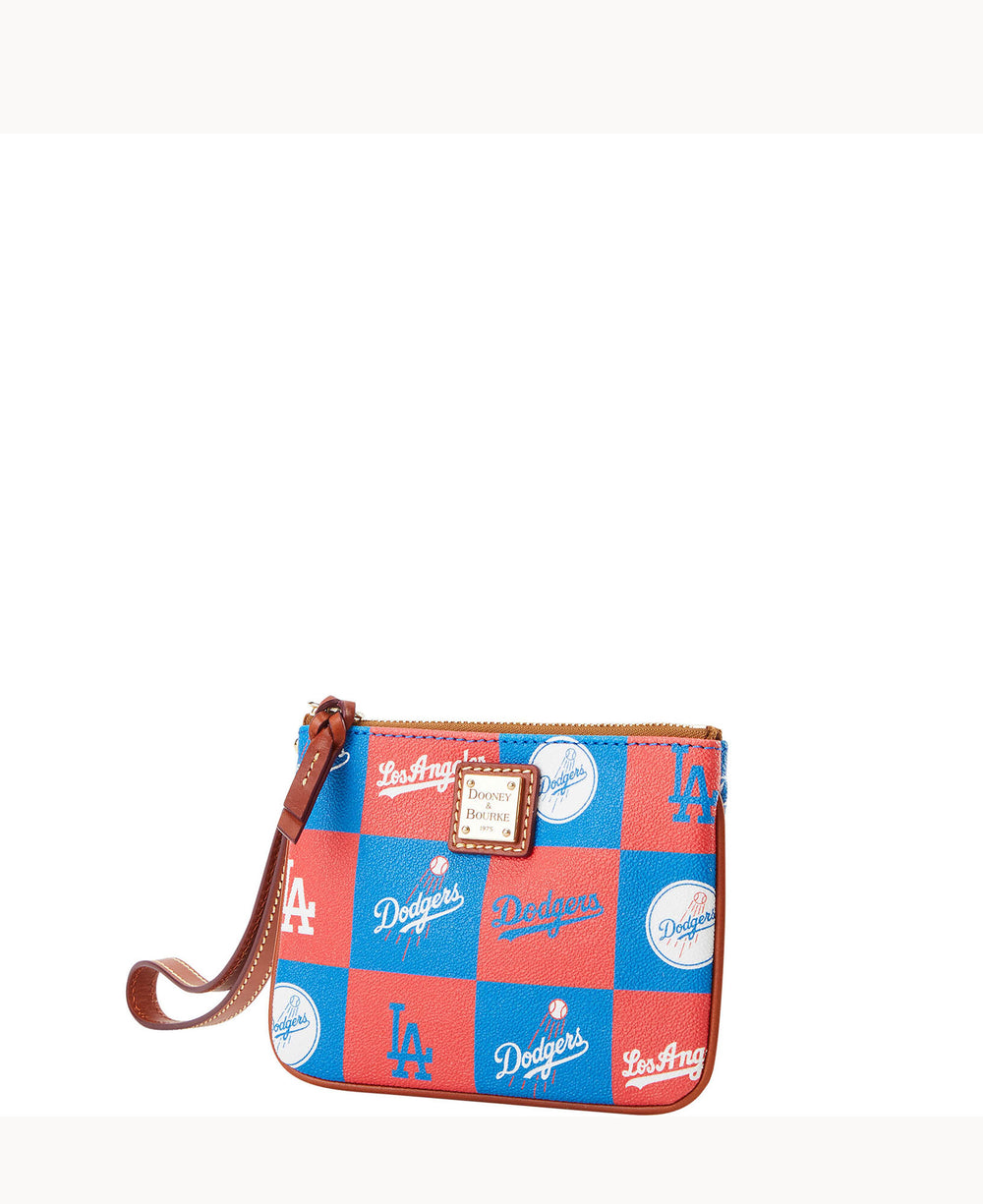 W0279G_5FBUPATNDODG_ALT1