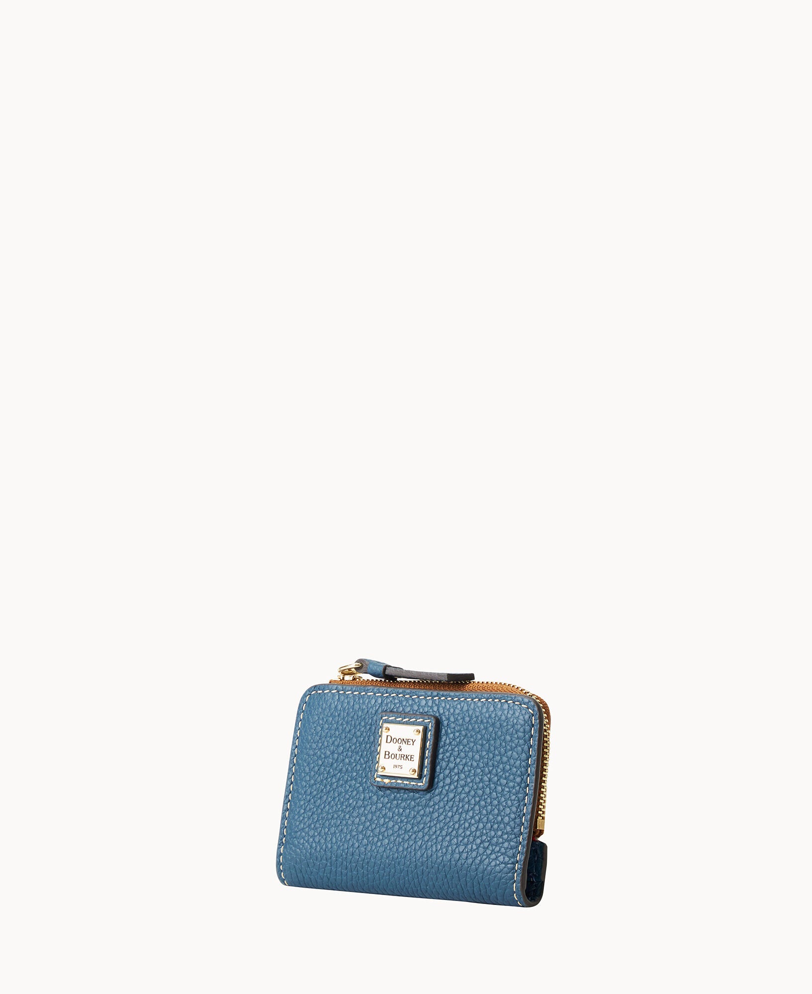 Pebble Grain Zip Credit Card Wallet 12 – Dooney & Bourke