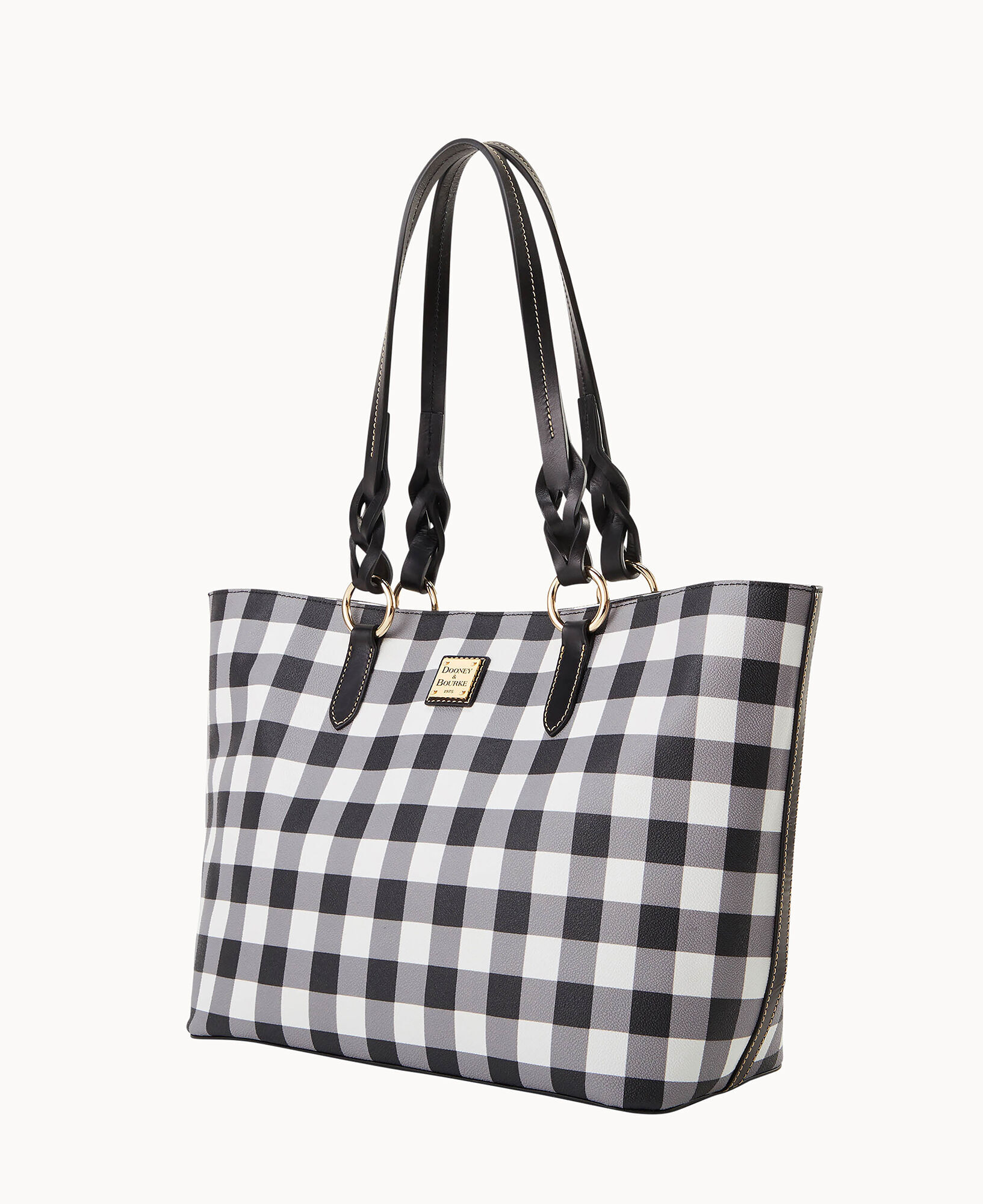 Dooney and bourke tucker 2025