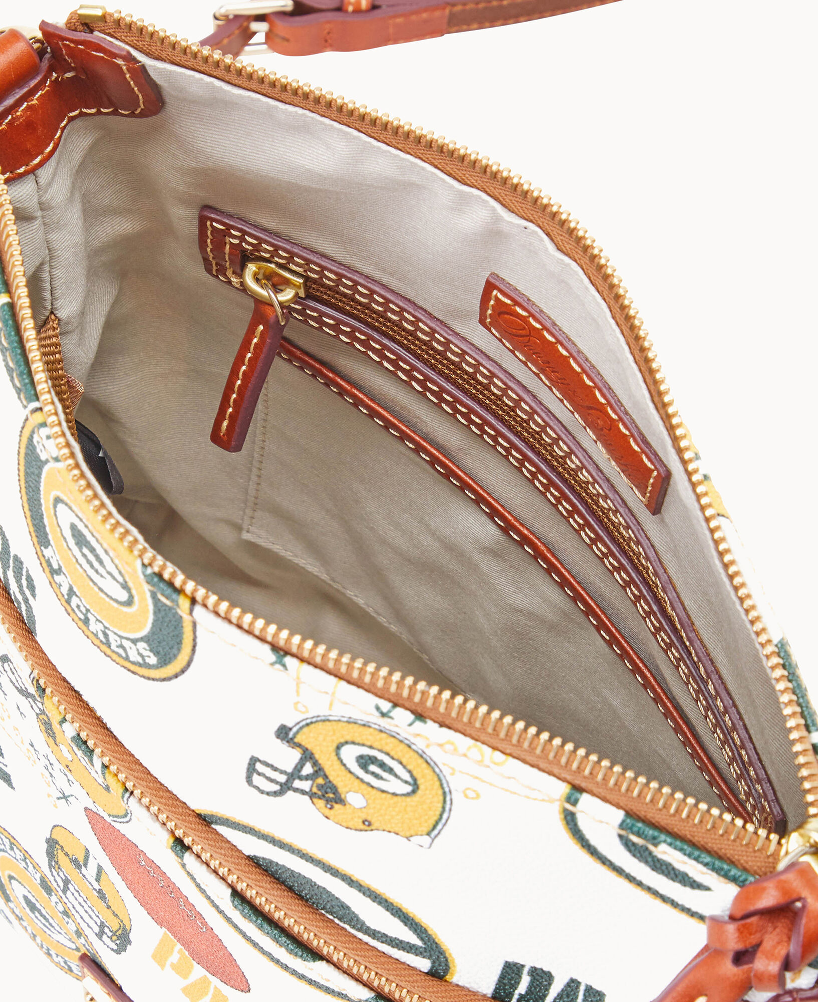 Dooney and on sale bourke redskins purse