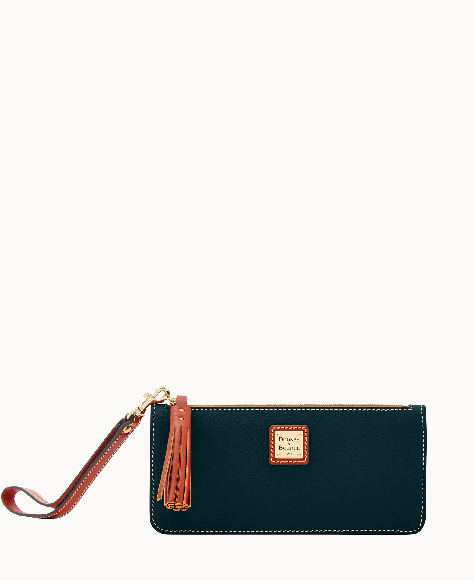Dooney and bourke hotsell pebble grain wristlet