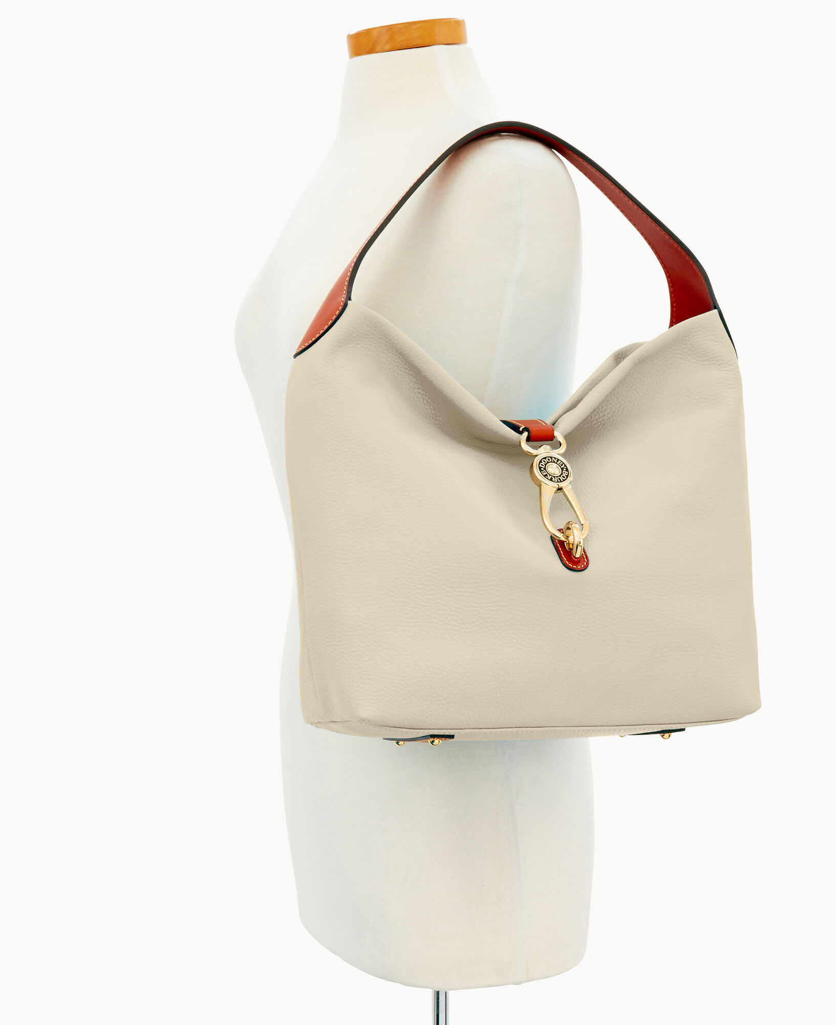 Pebble Grain Logo Lock Shoulder Bag with Pouch