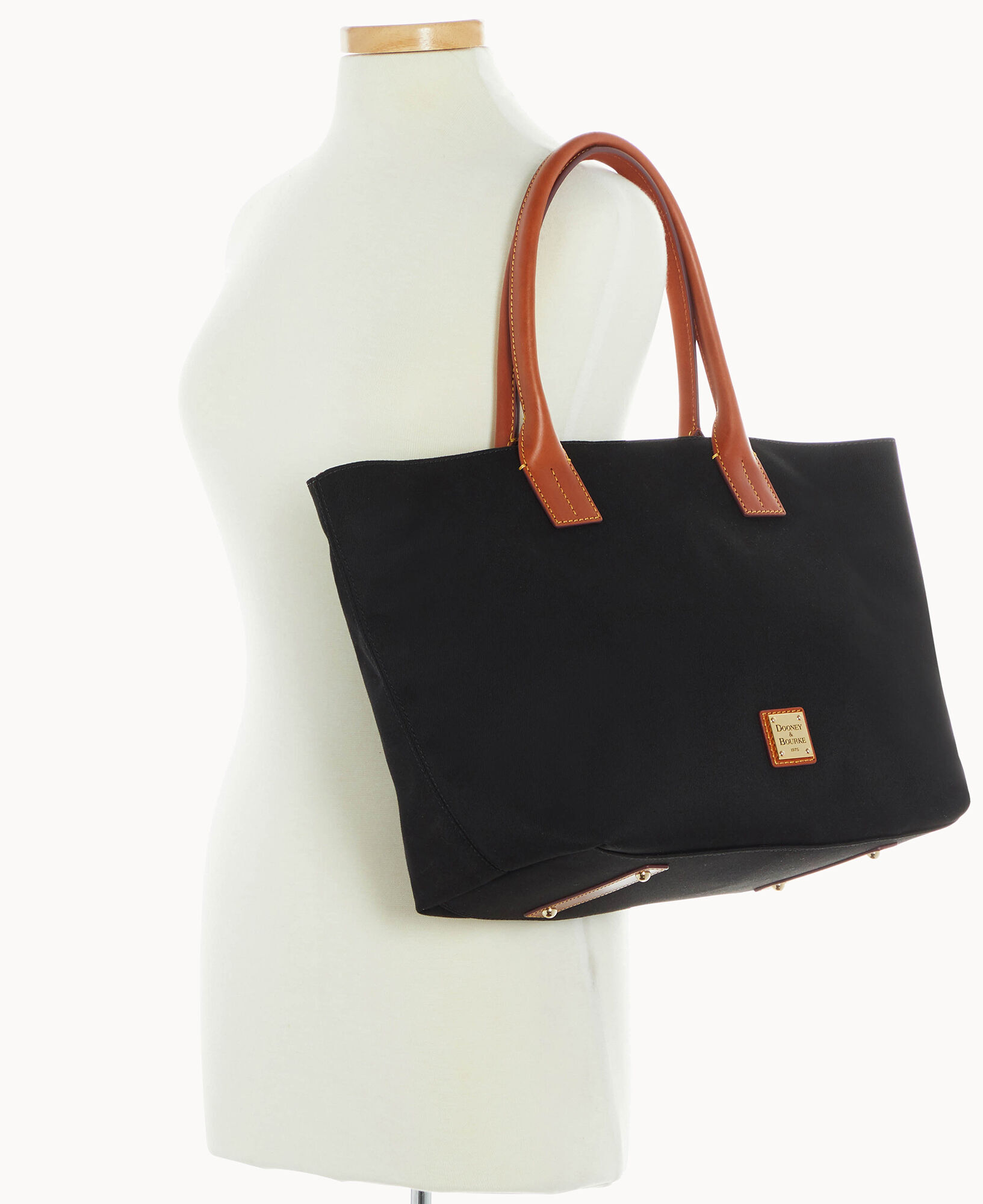 Dooney Bourke Cabriolet Medium Russel Bag