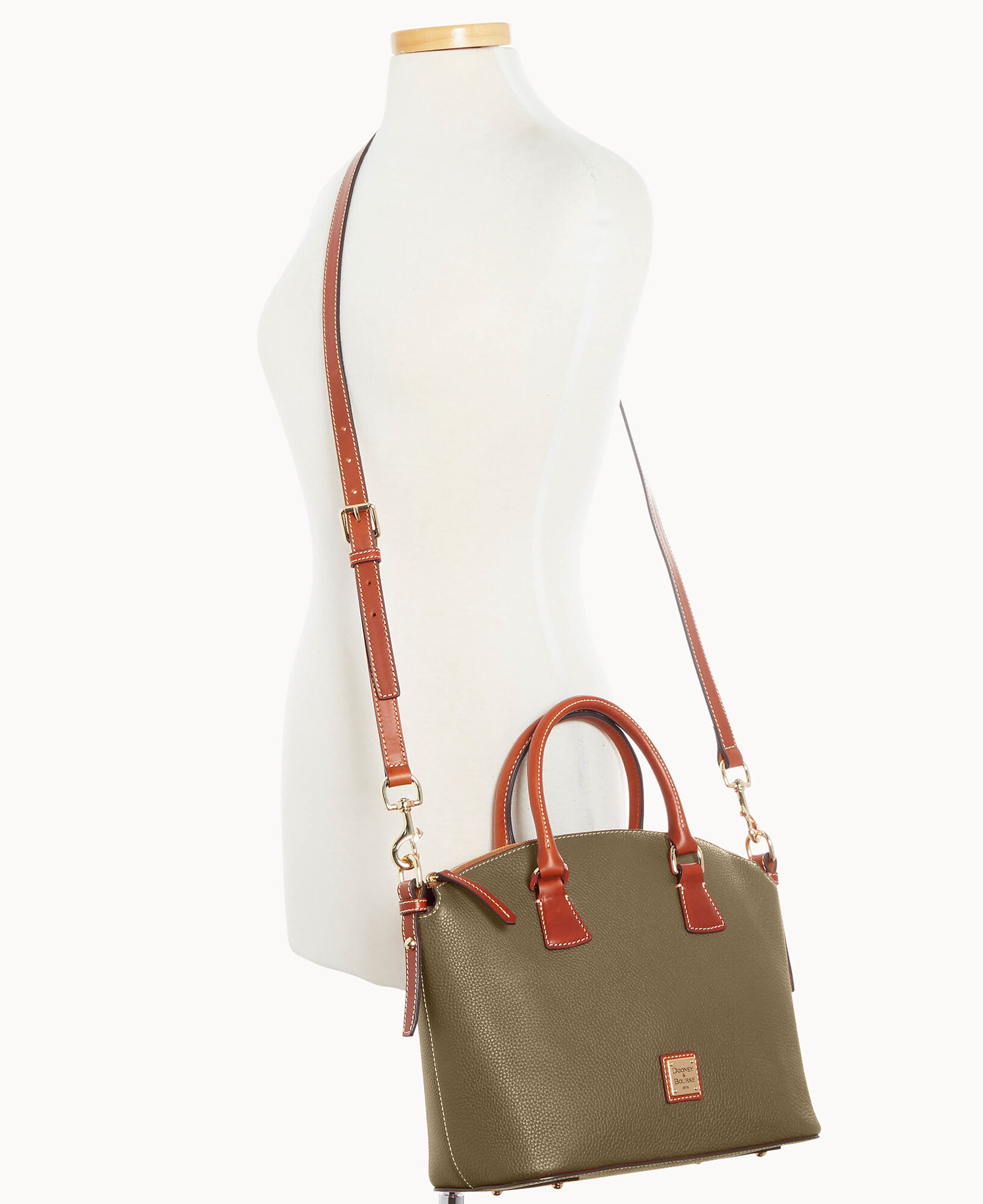 Pebble grain store domed satchel