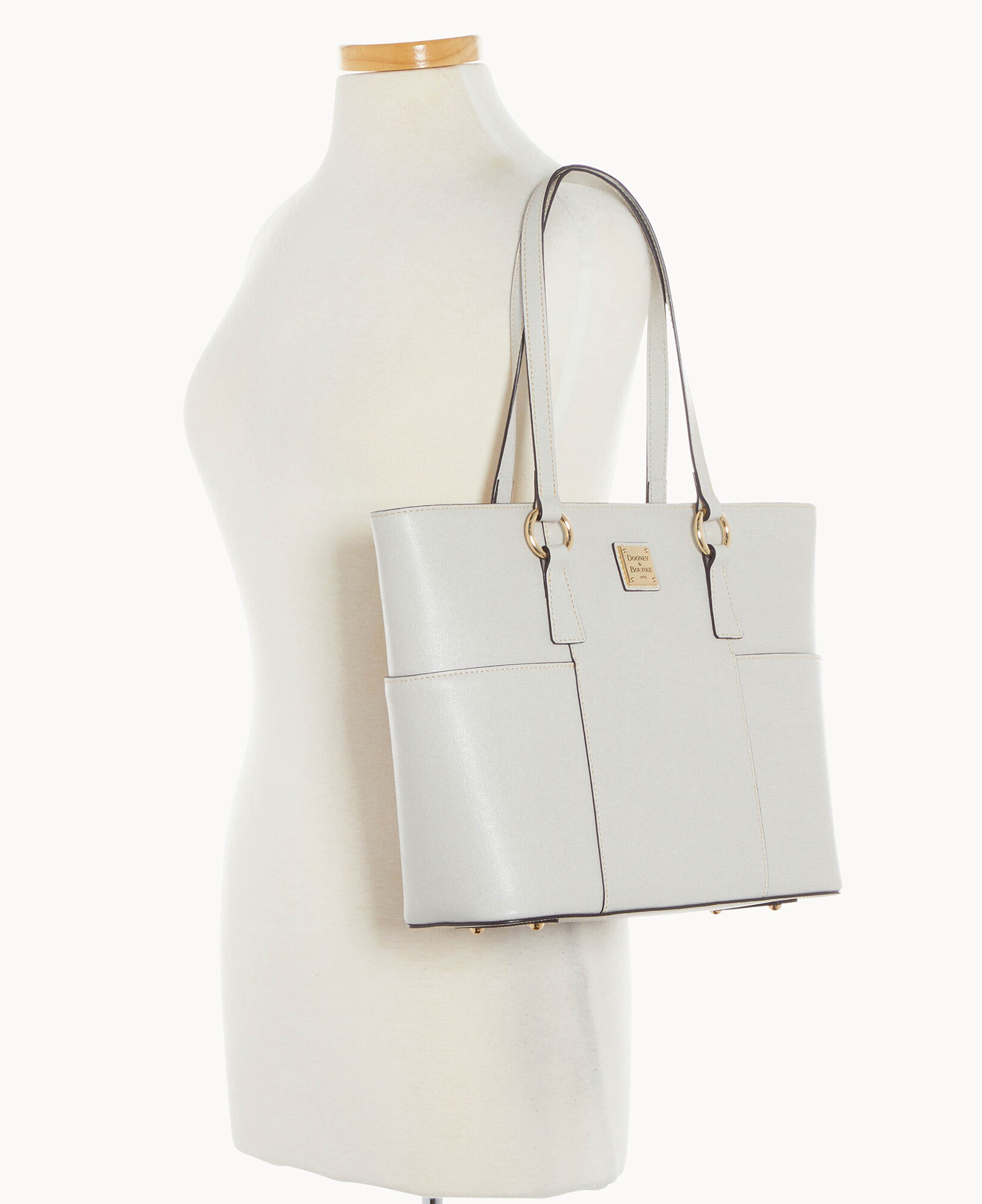 Dooney and bourke on sale small hanna
