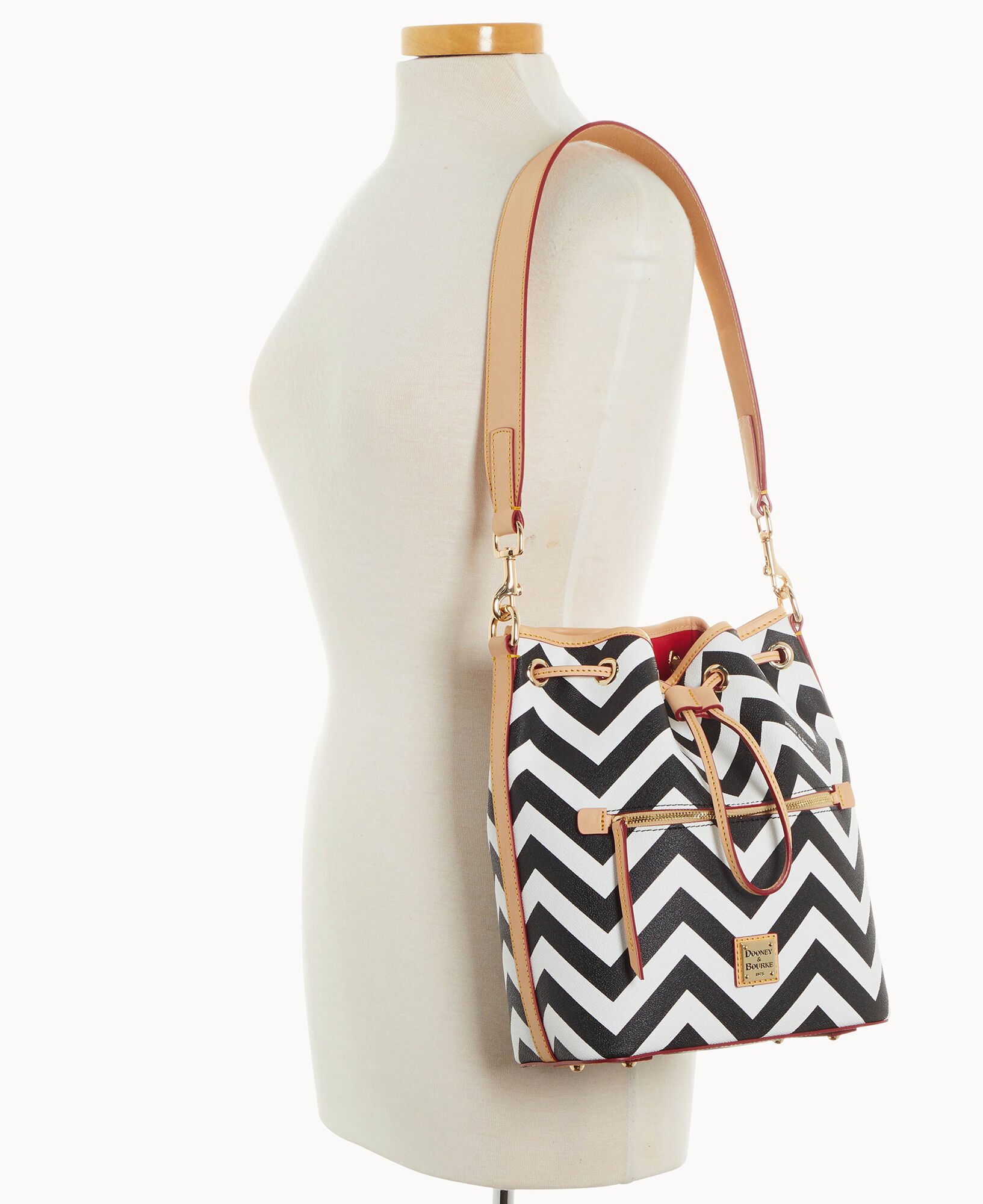 Dooney and bourke chevron hot sale