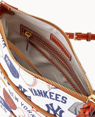 MLB Yankees Crossbody