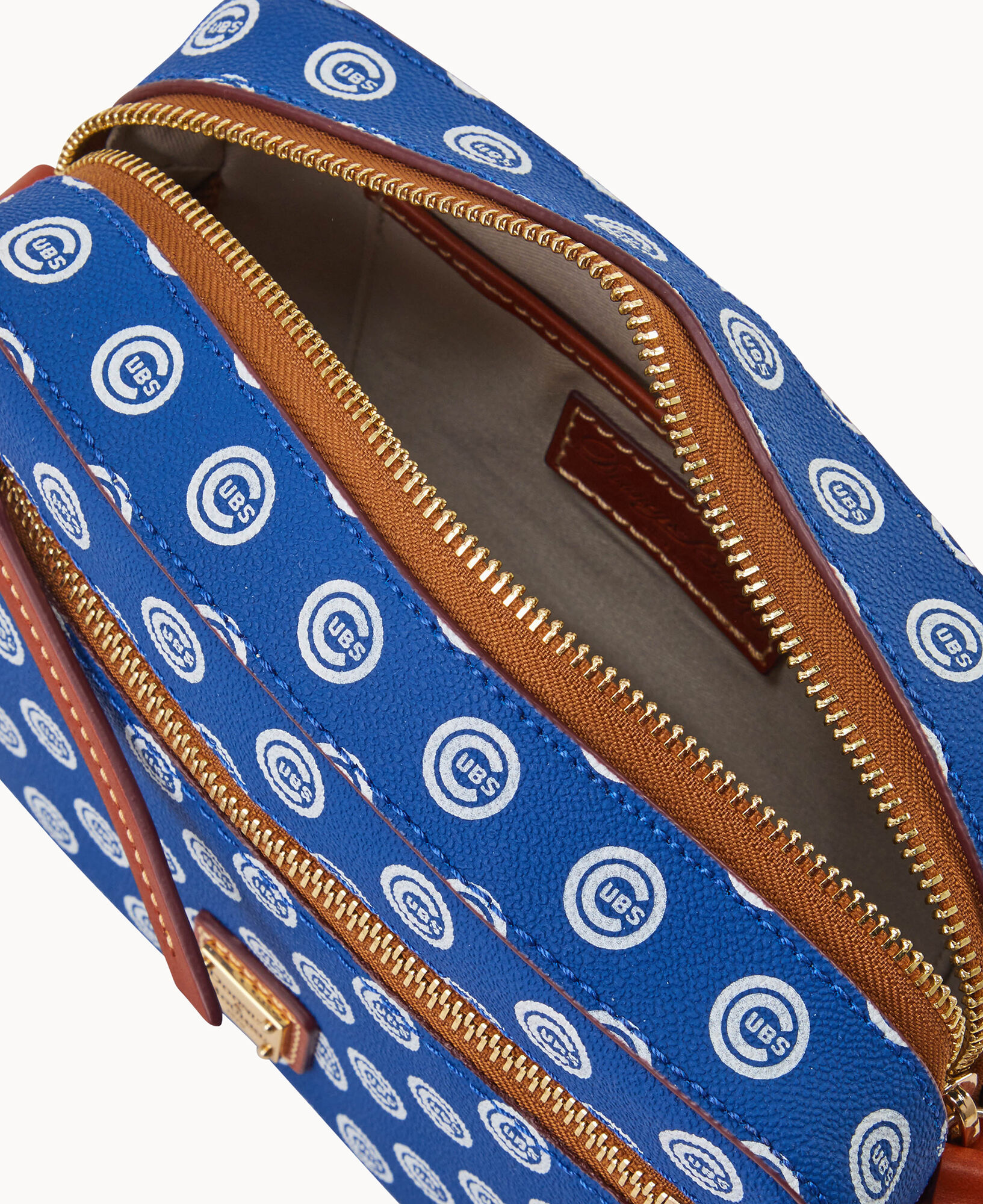 Dooney and bourke cubs purse best sale
