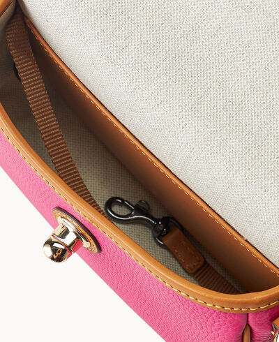 Pebble Grain Turnlock Crossbody 22