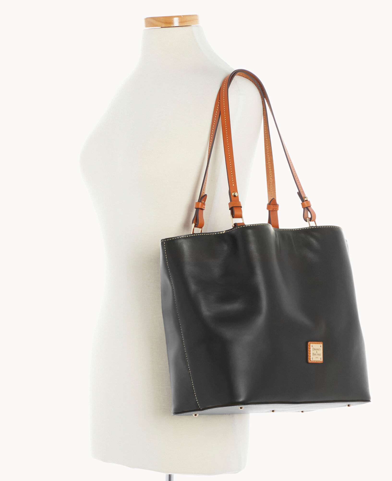 Dooney Bourke Wexford Leather Flynn