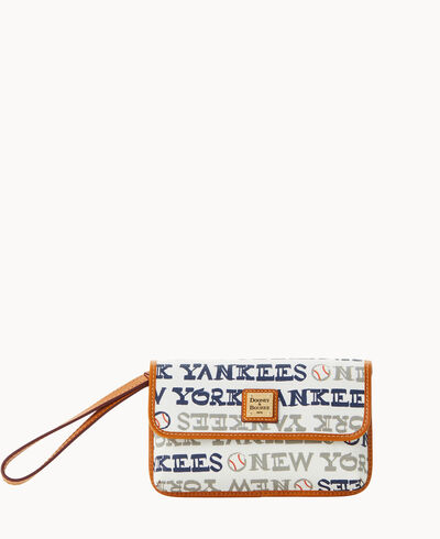 MLB Yankees Milly Wristlet