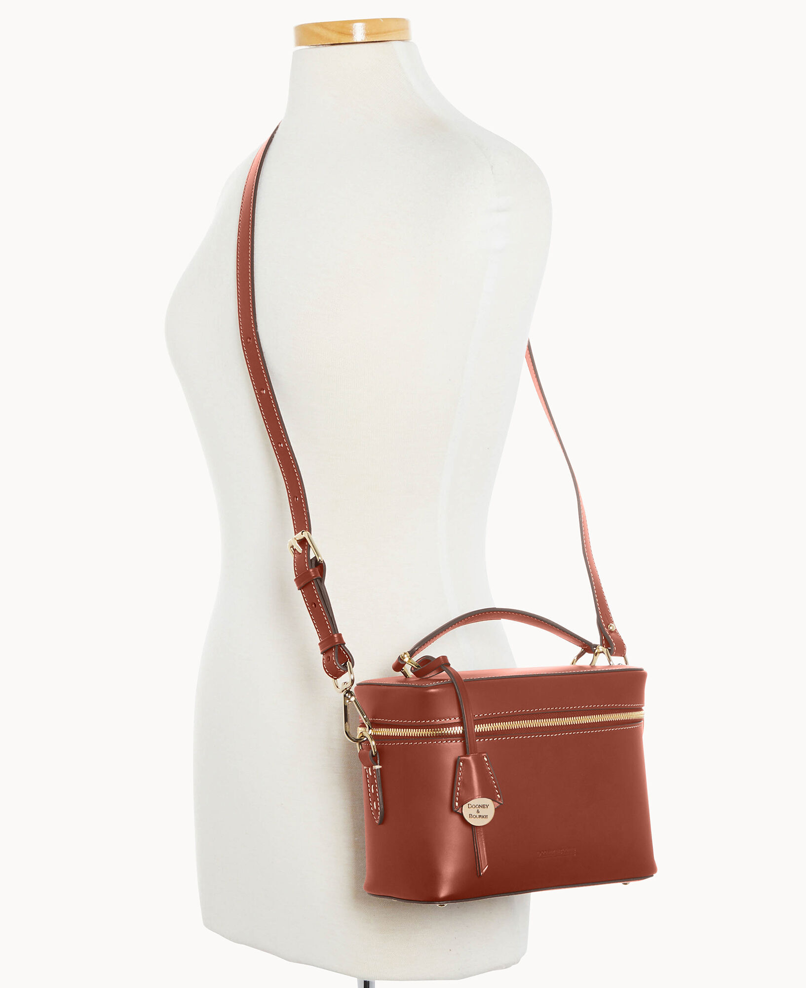 Dooney and bourke italian leather 2025