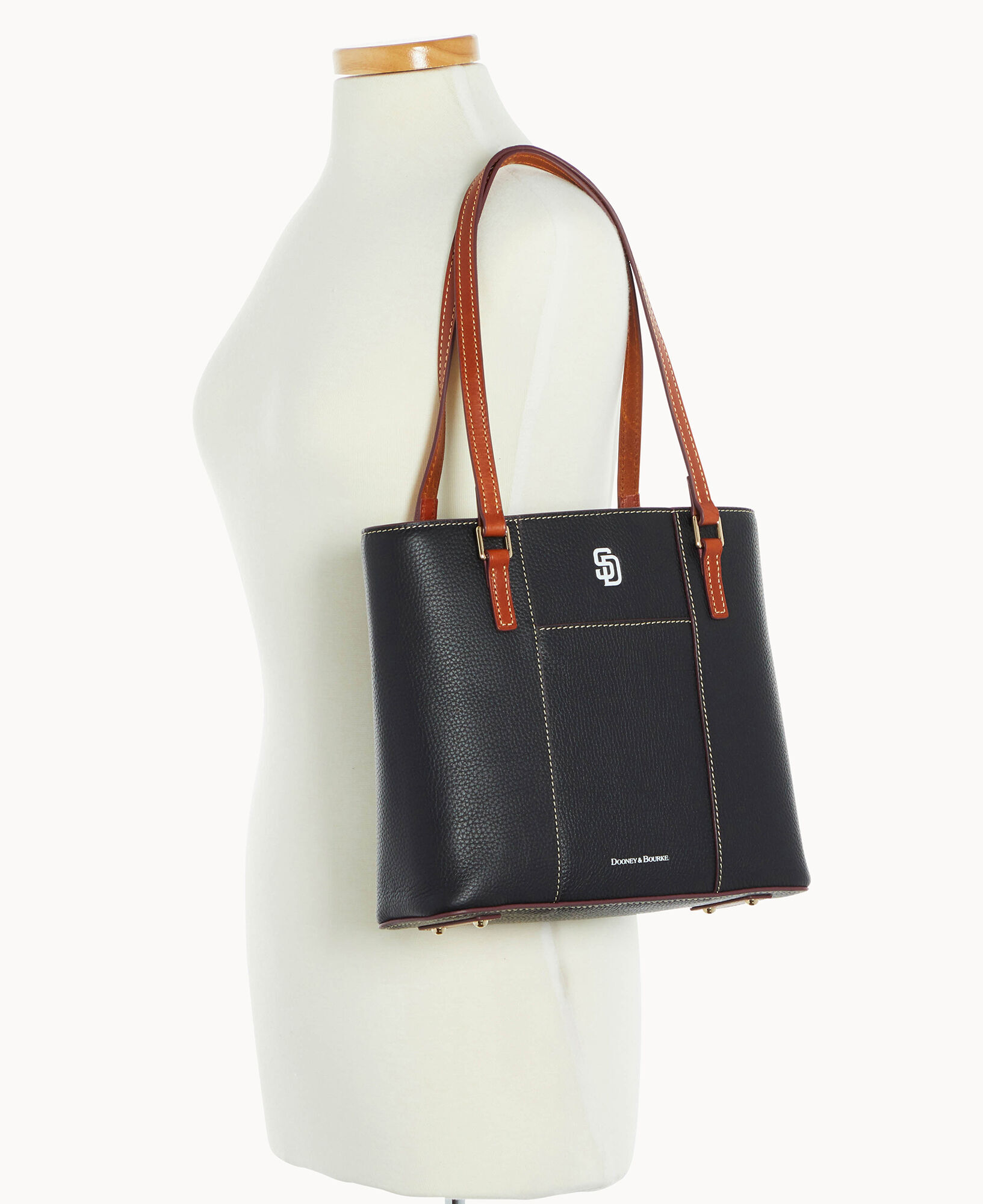 Dooney and bourke discount padres