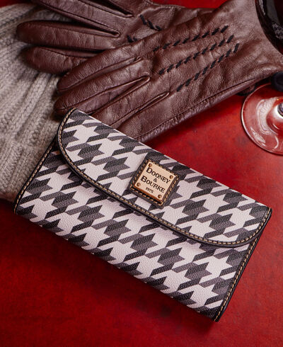 Houndstooth Continental Clutch