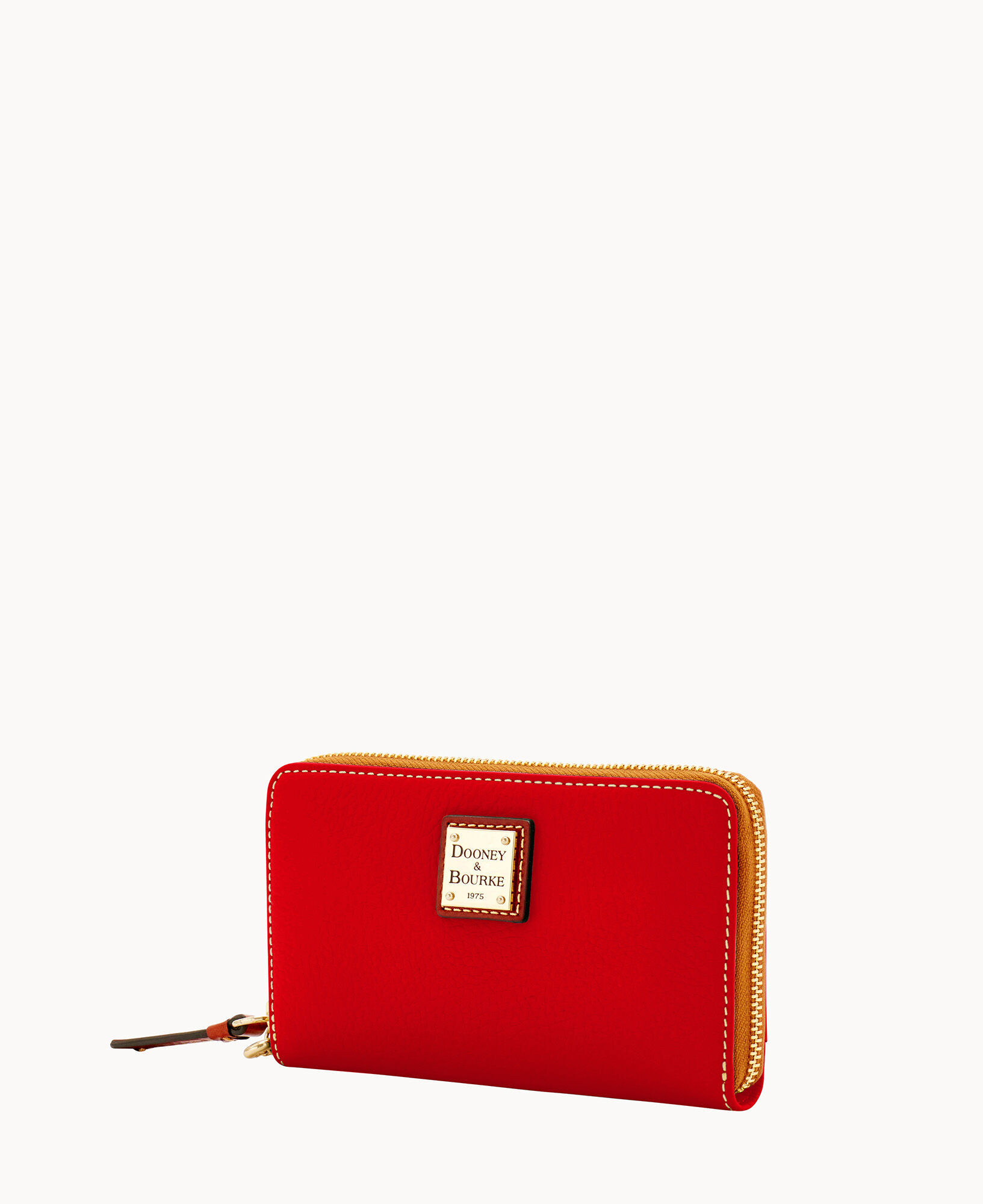 Pebble grain zip around phone wristlet clearance