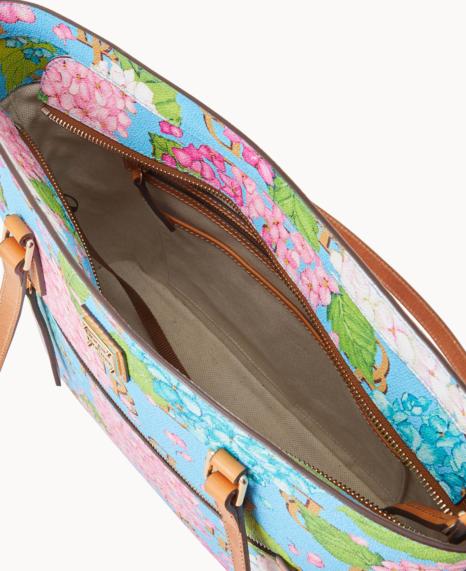 Dooney and bourke store large shopper tote