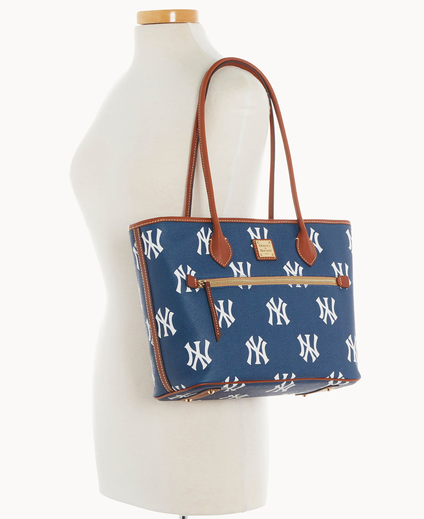 Dooney and bourke yankee bags online