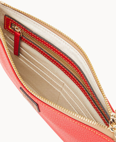 Pebble Grain Large Wristlet