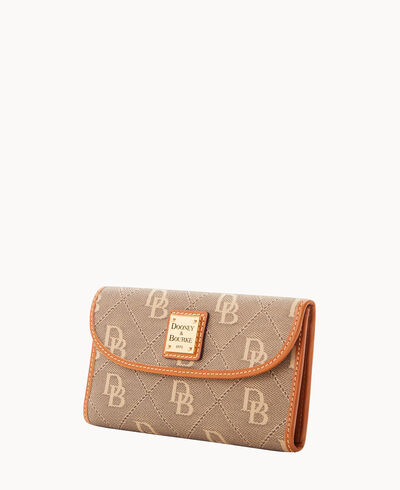 Maxi Quilt Continental Clutch