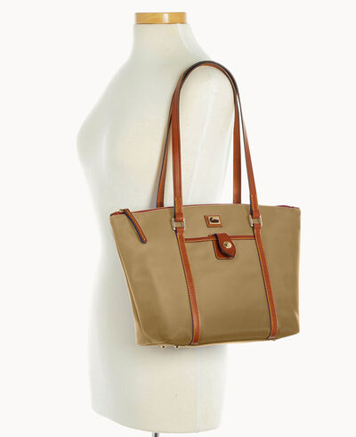Wayfarer Zip Tote