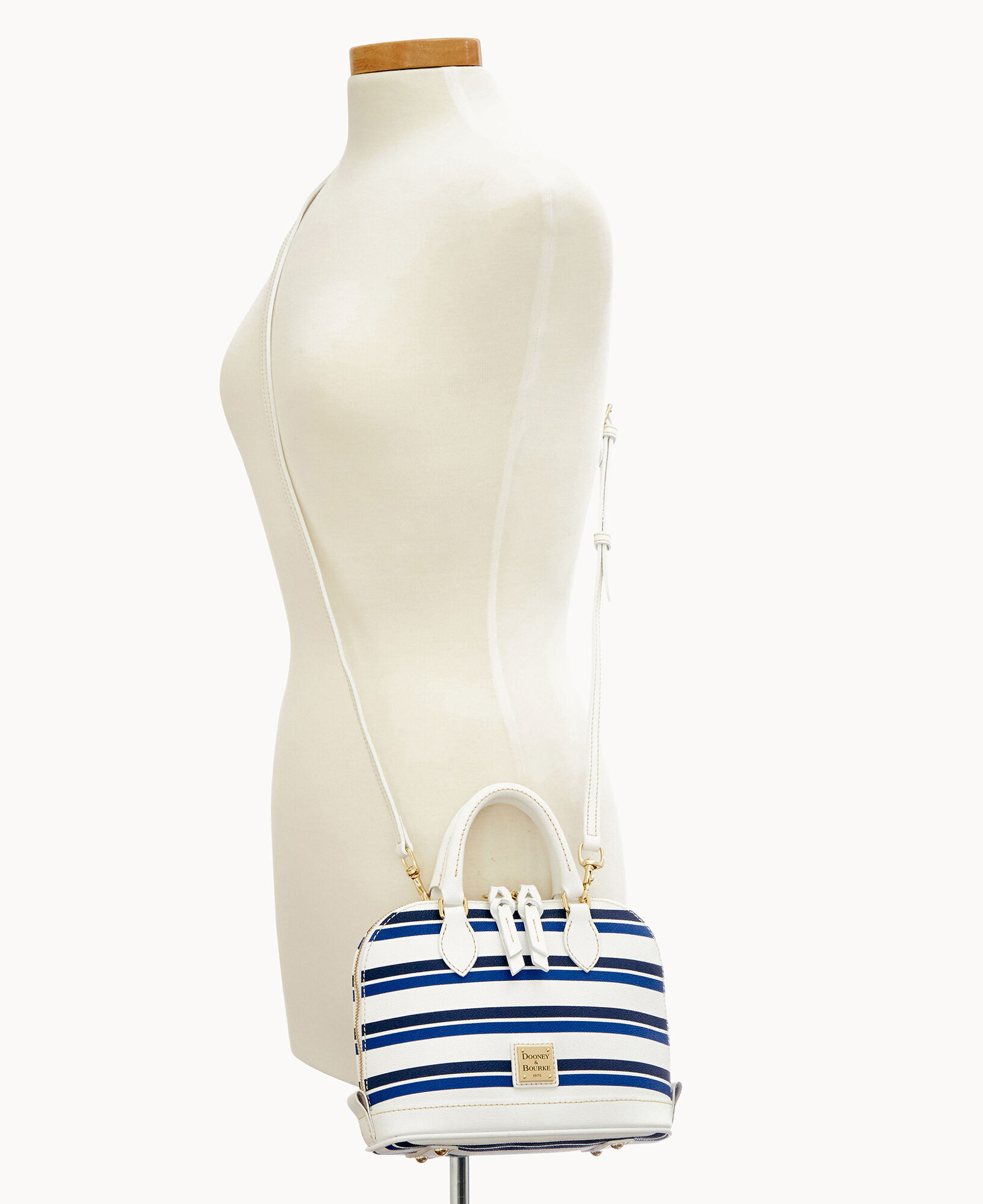 Dooney and bourke bitsy bag sale best sale