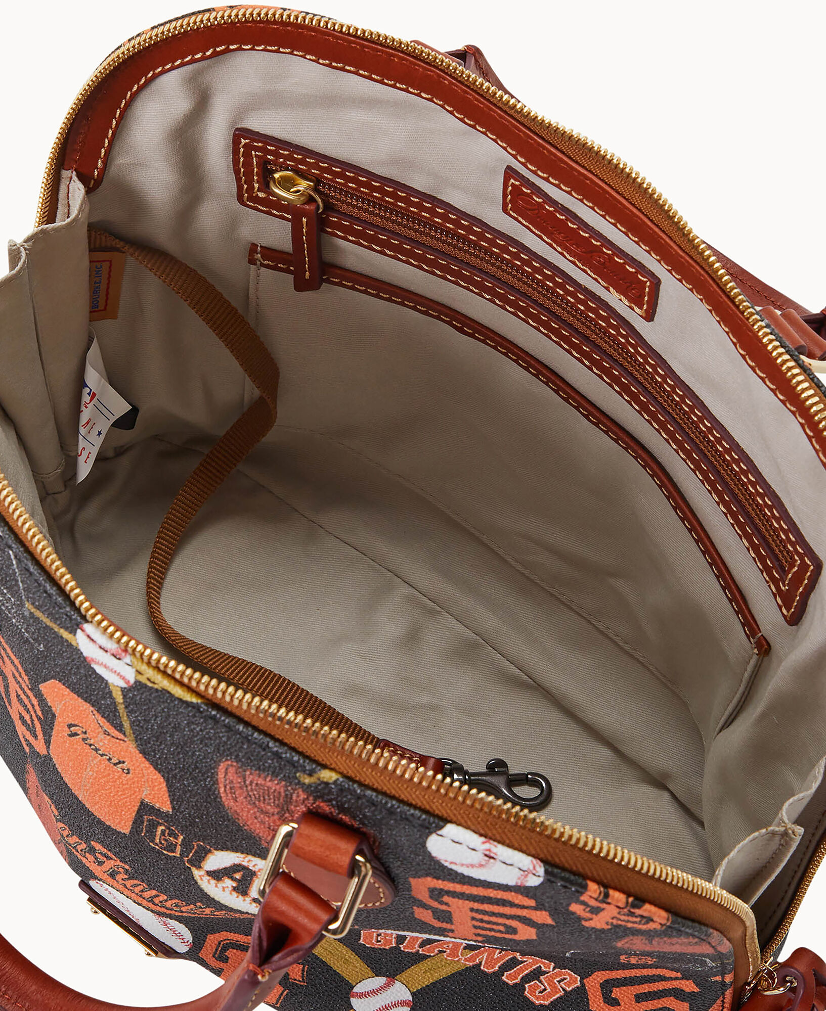 Dooney and bourke giants outlet