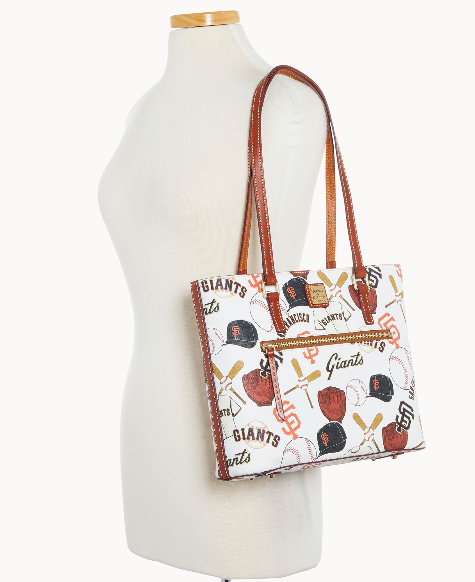 Dooney and bourke giants best sale