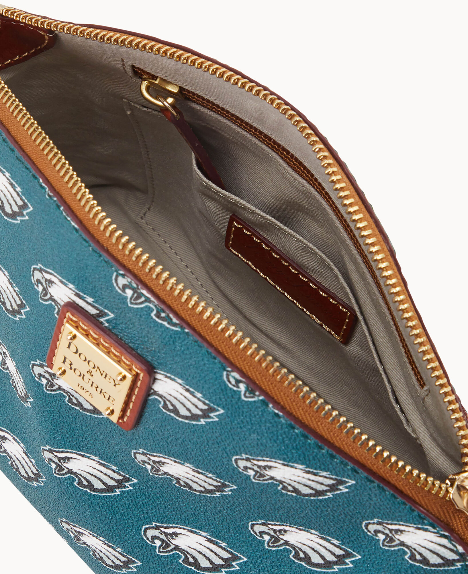 Dooney and best sale bourke eagles crossbody